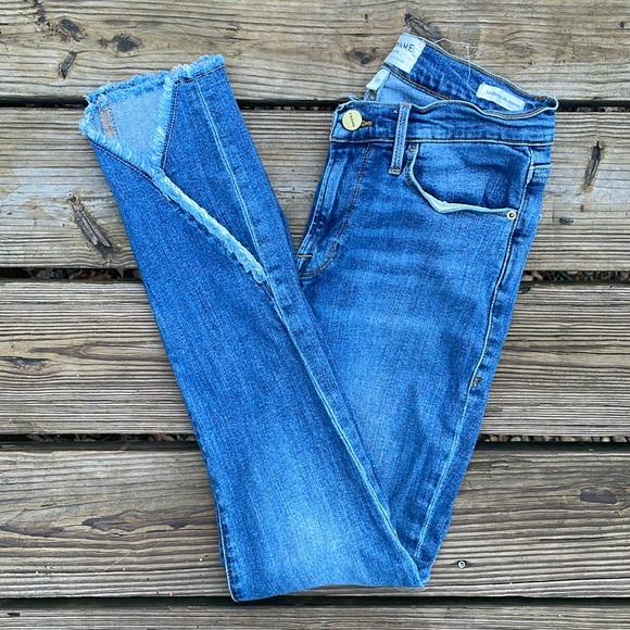 FRAME Medium Wash Split Hem Skinny Jeans - Picture 1 of 8